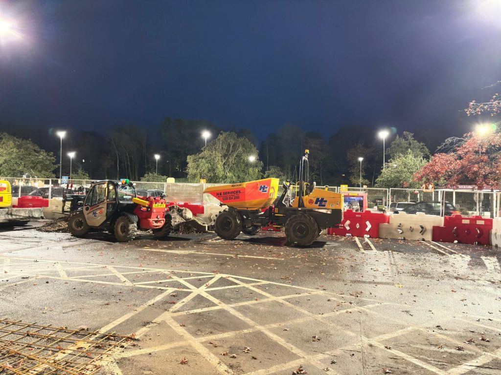 Mecalac dumper hire