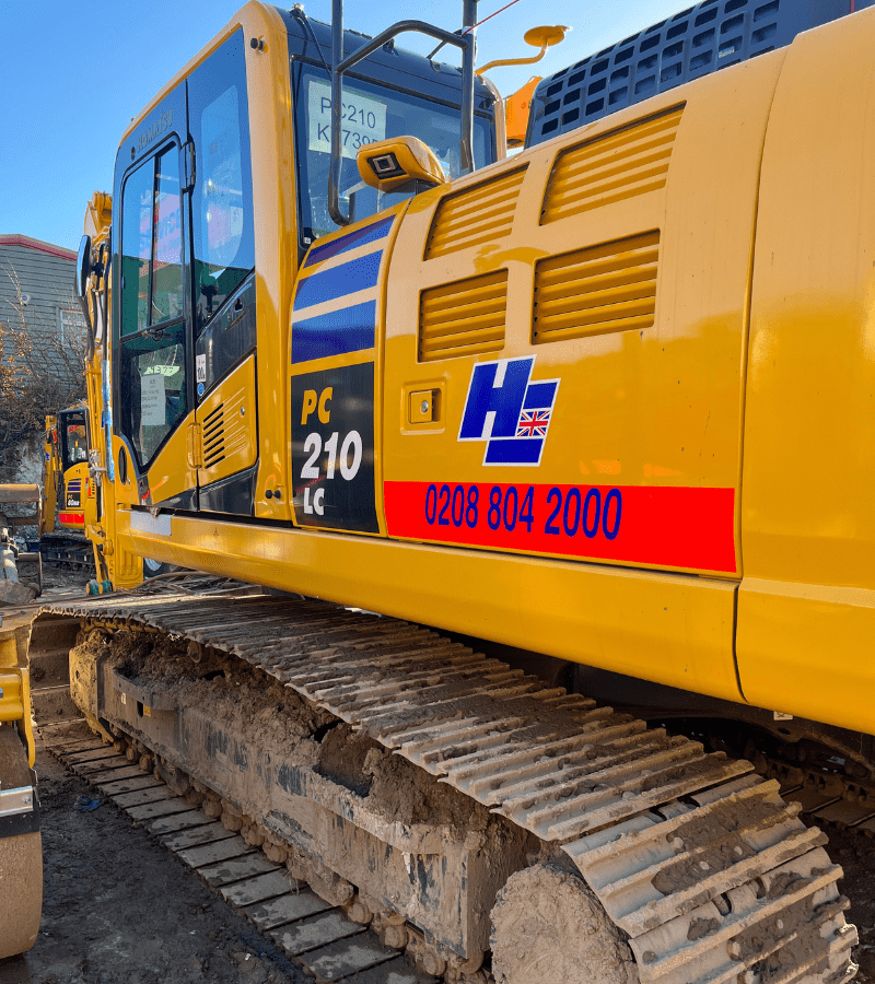 Hire a Komatsu PC210