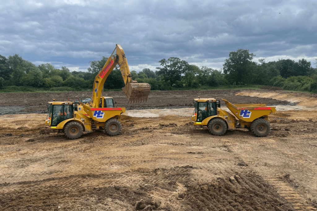Plant hire in the West Midlands H E Services Plant Hire Ltd