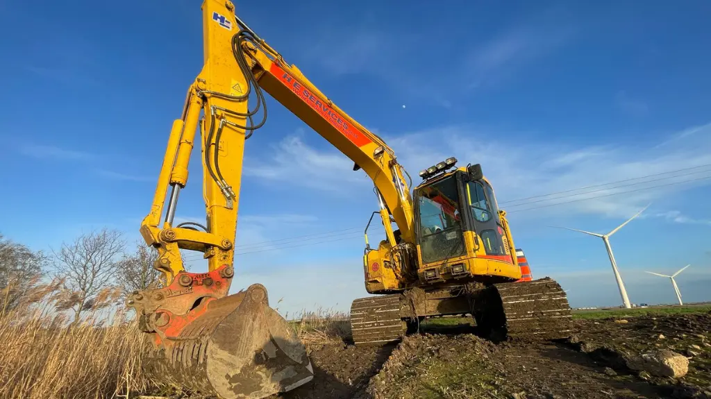 Plant Hire Hungerford Depot - H. E. Services (Plant hire) Ltd