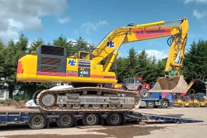 Machinery rental - komatsu excavator plant rental