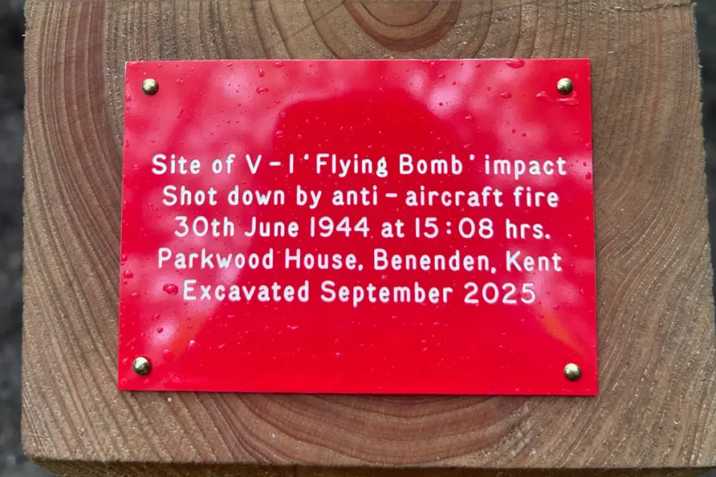 V1 Excavation - Komatsu PC14